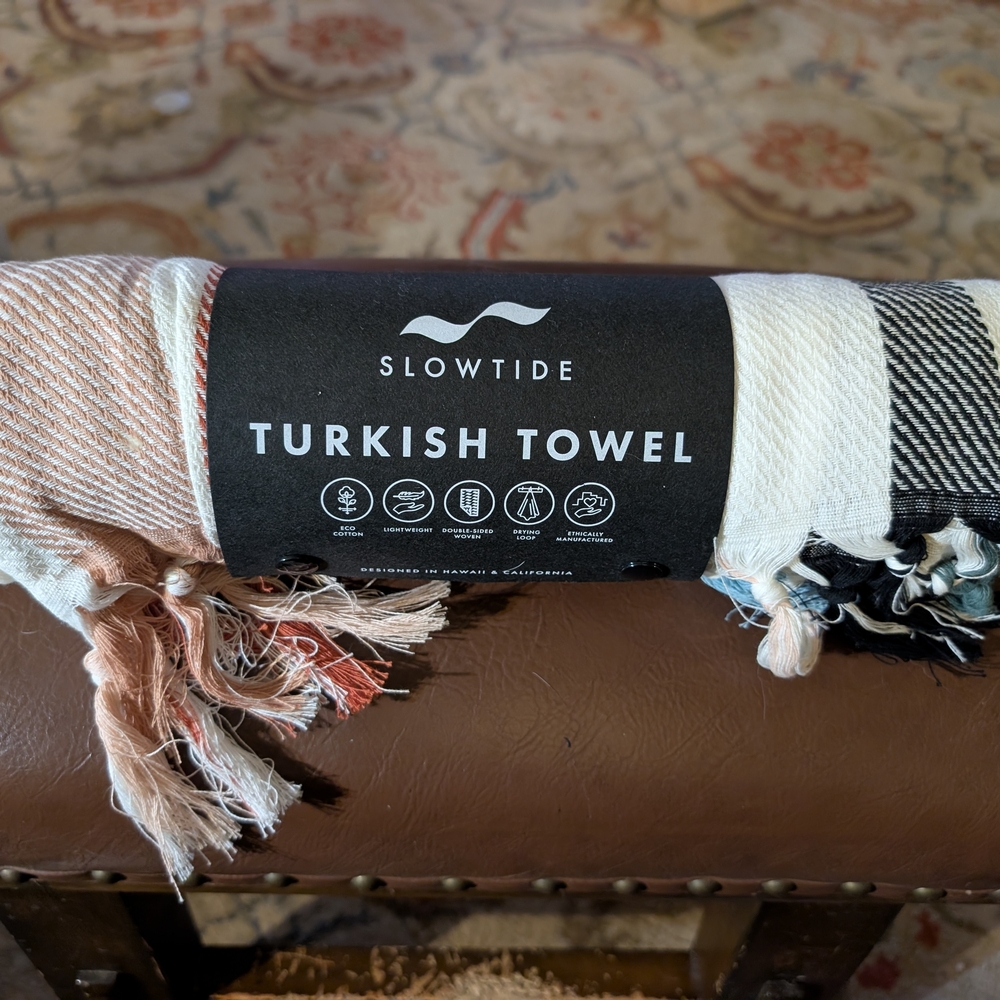 Slowtide Zoey Turkish Multicolor Tasseled Towel - Picture 3 of 4